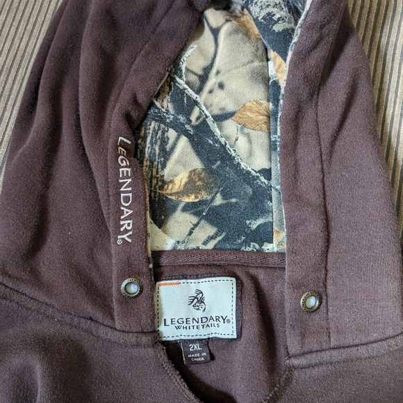 Legendary Whitetails Y2K camo hoodie - Picture 3 of 3